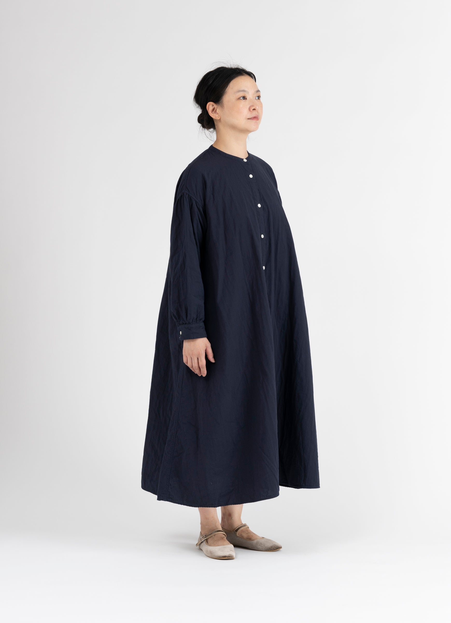 バンドカラーワンピース｜ao 公式オンラインショップ – ao（アオ）