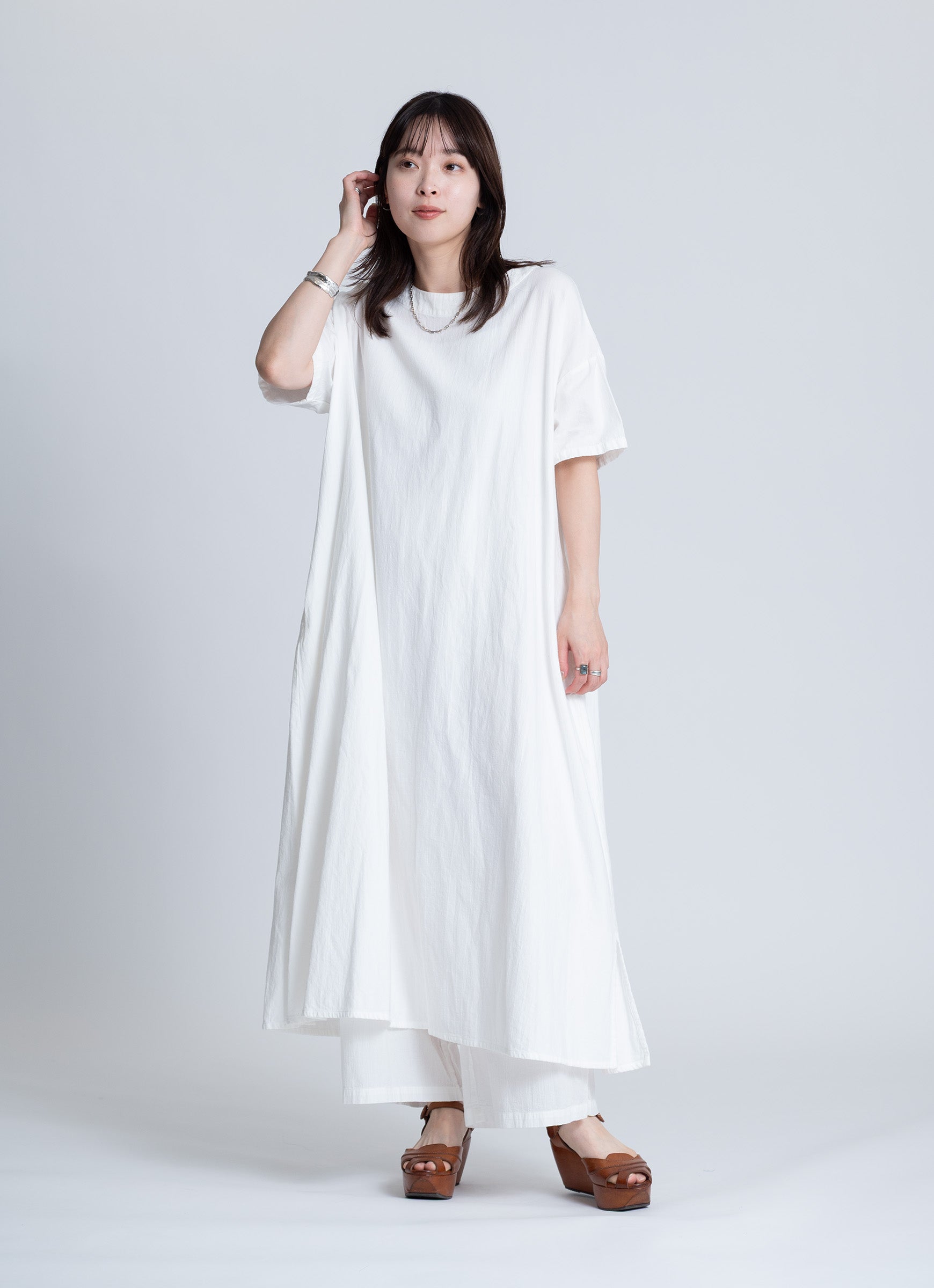【在庫限り】半袖クルーネックワンピース（SZストレッチガーゼ）