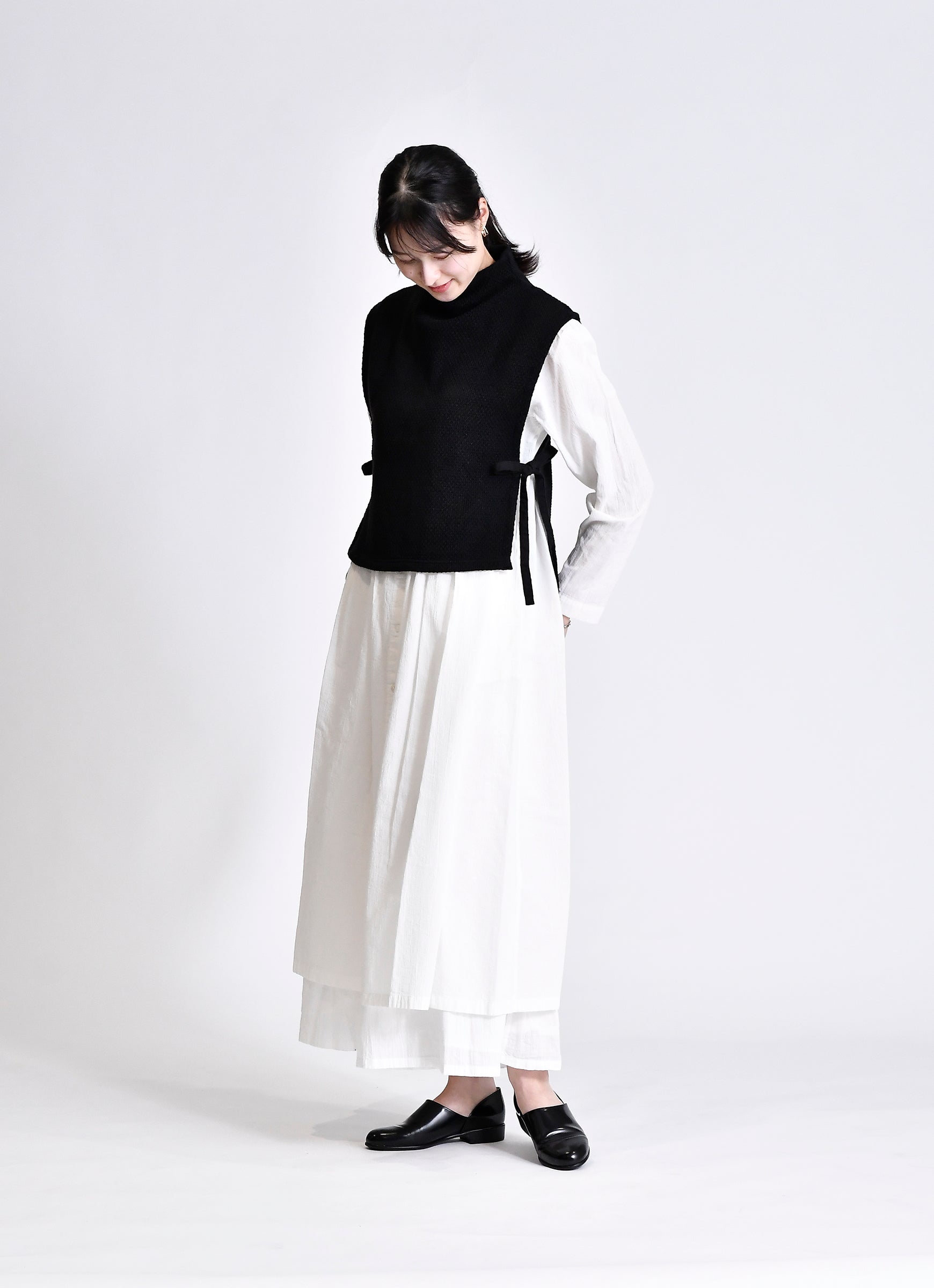 コットンニットハイネックベスト