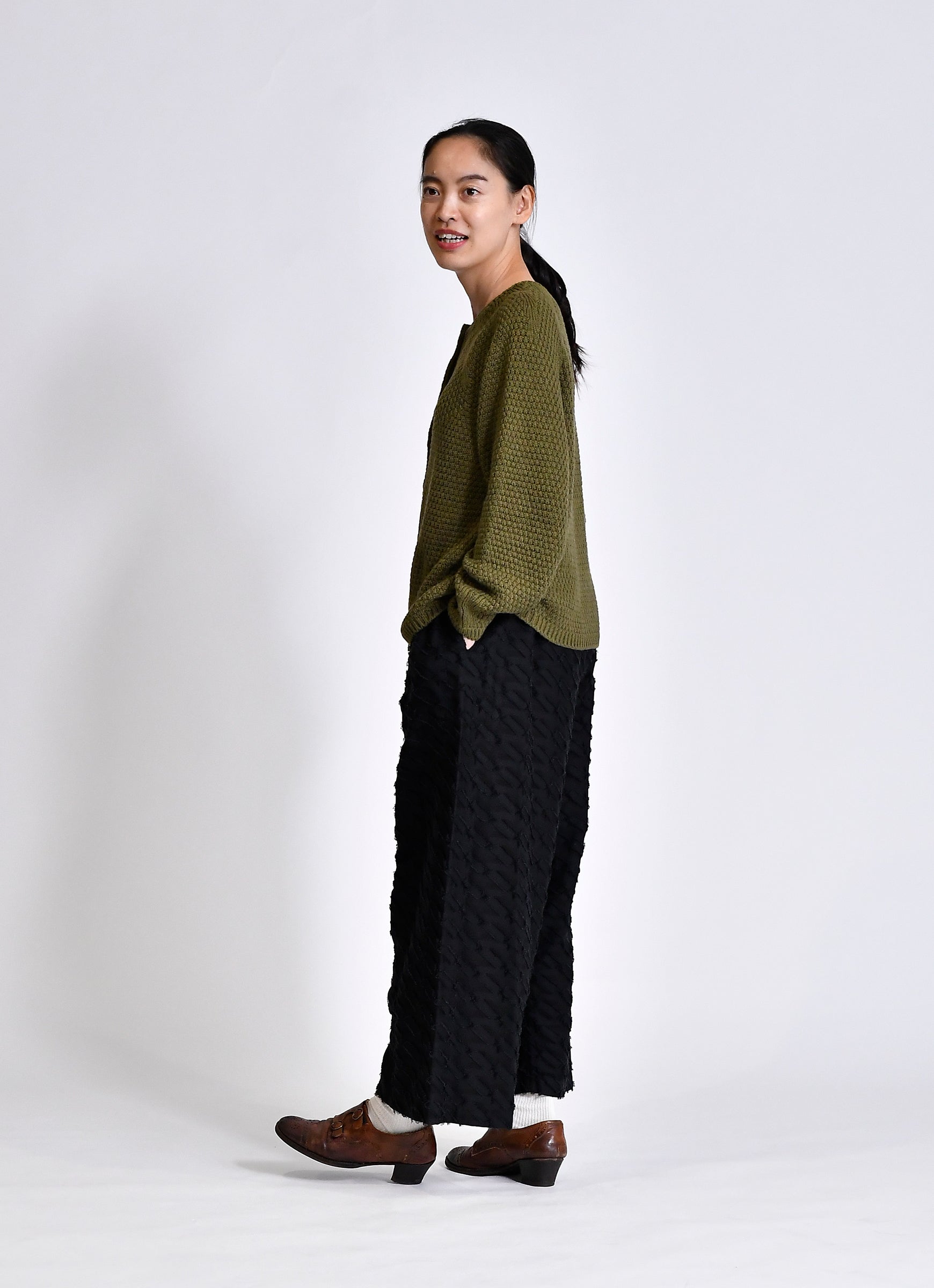 ガーゼなニットカーデ