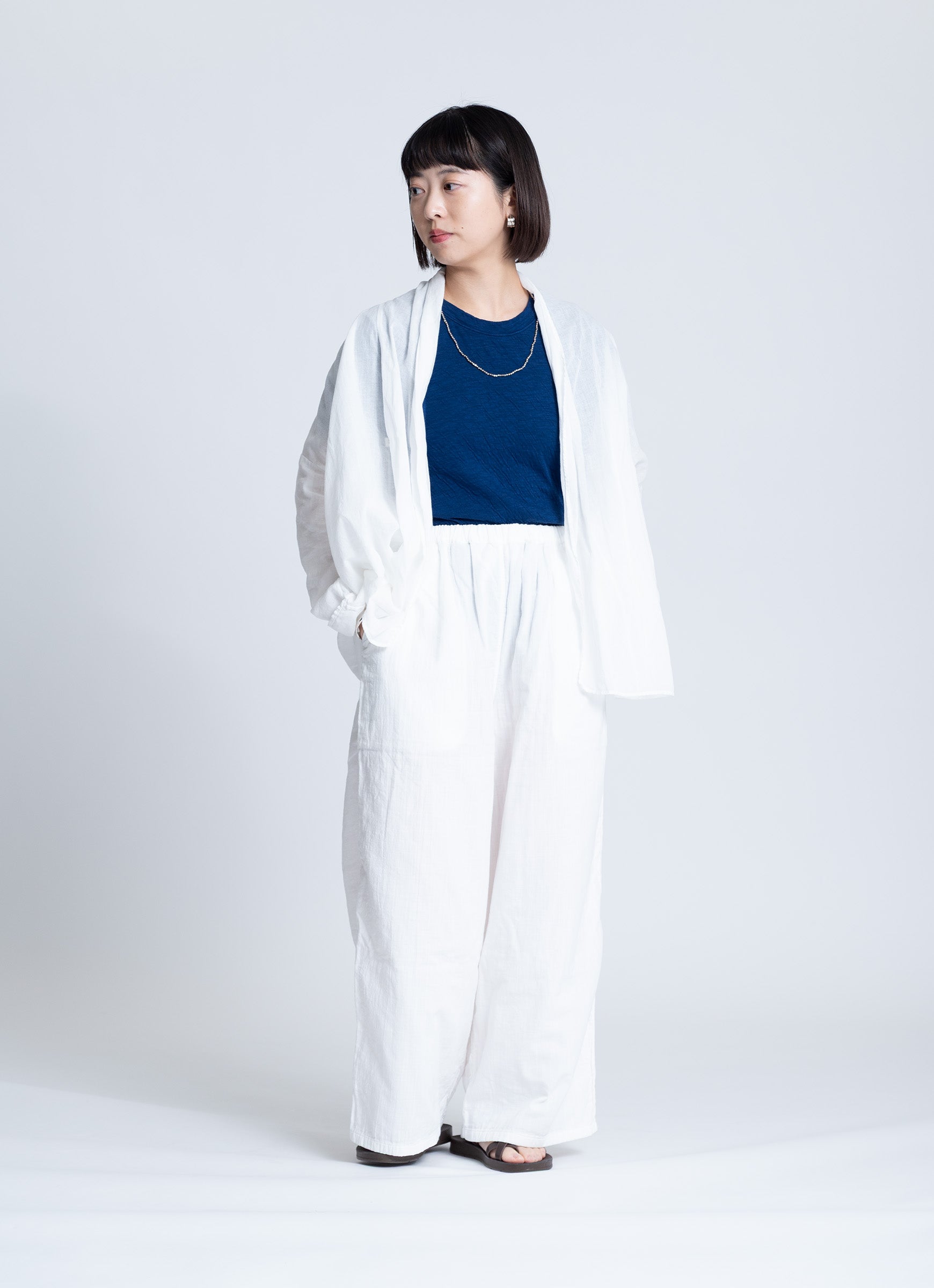 n*a様 AO代官山　ガーゼワイドパンツ 白鼠 M パンツ｜ao 公式オンラインショップ – ao（アオ）