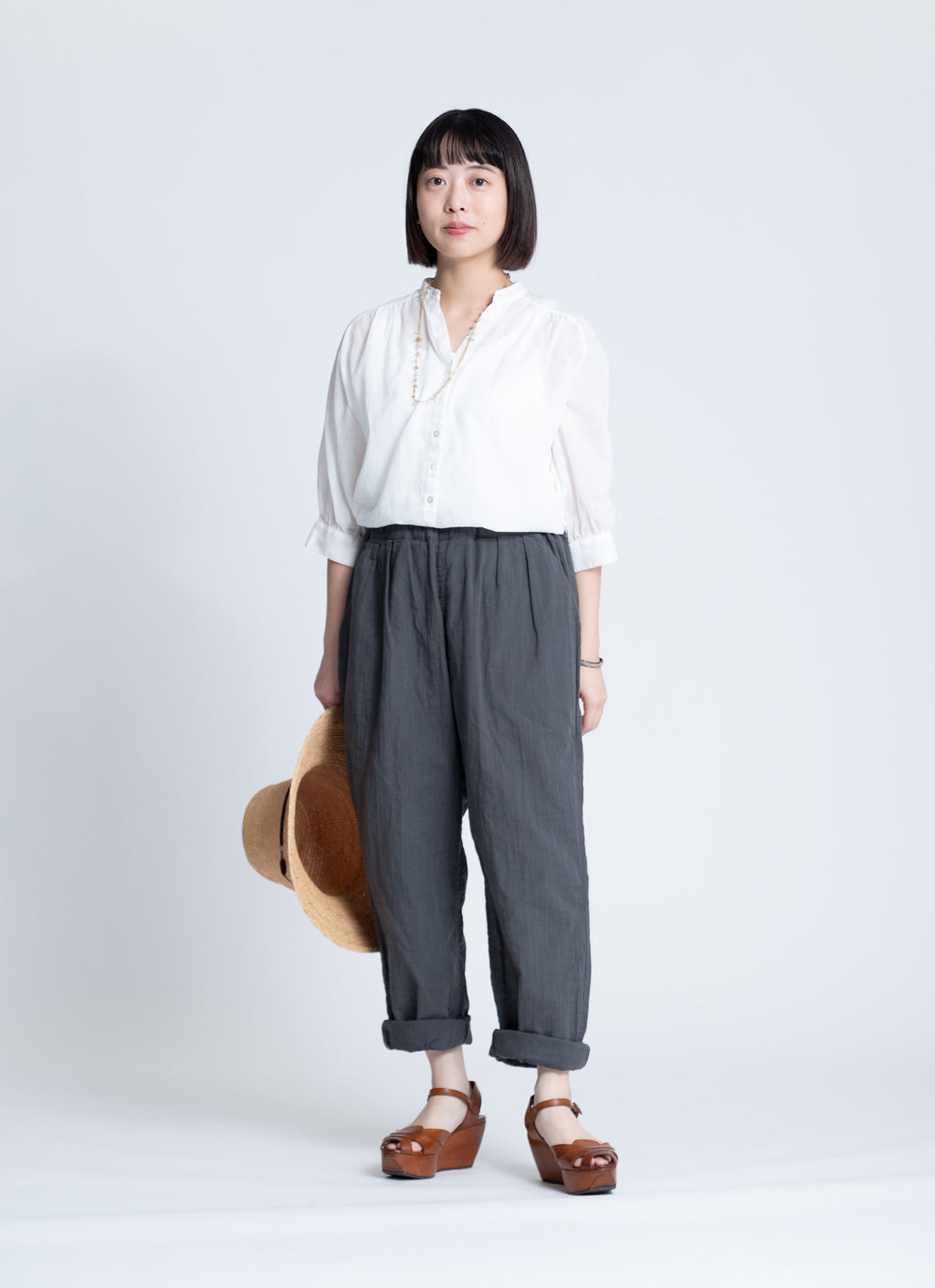 ガーゼオーバーブラウス