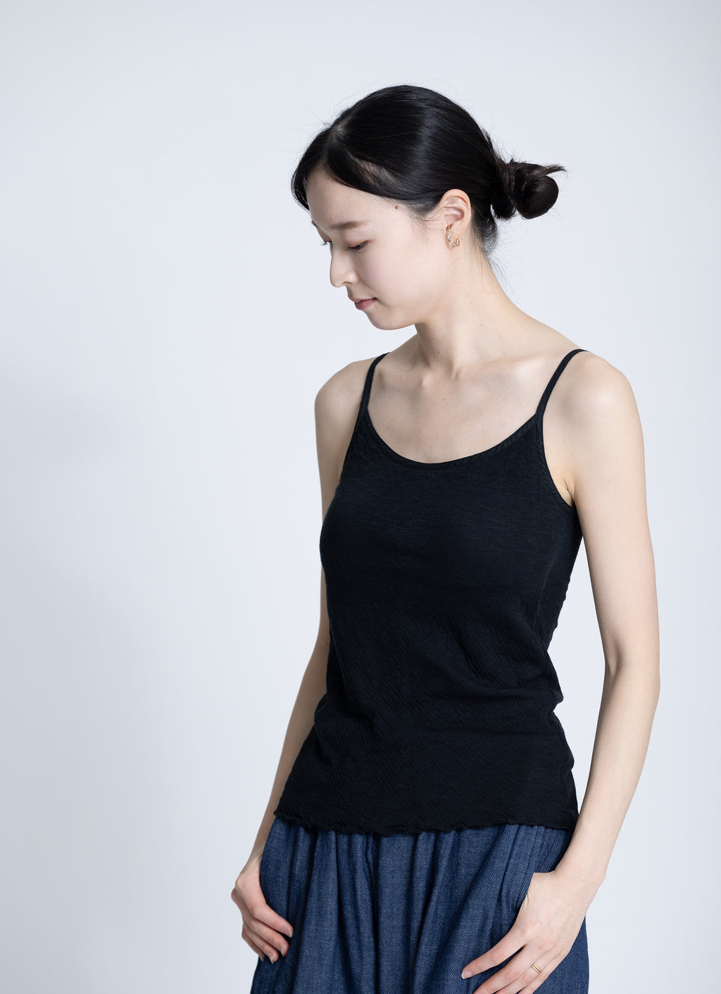 なめらかカップ付きキャミソール