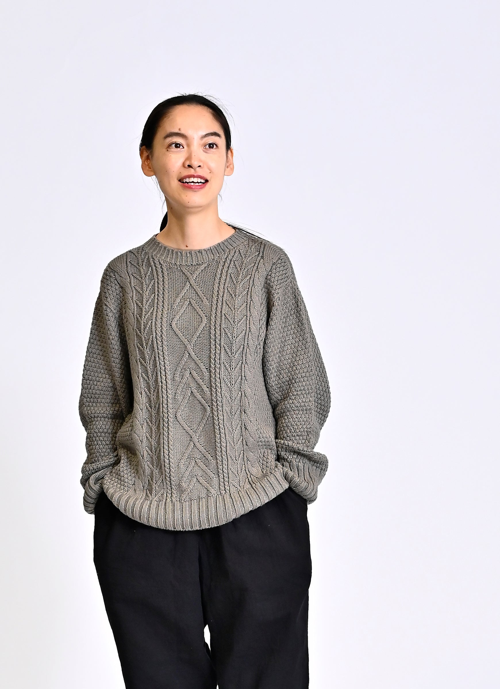 ガーゼなセーター