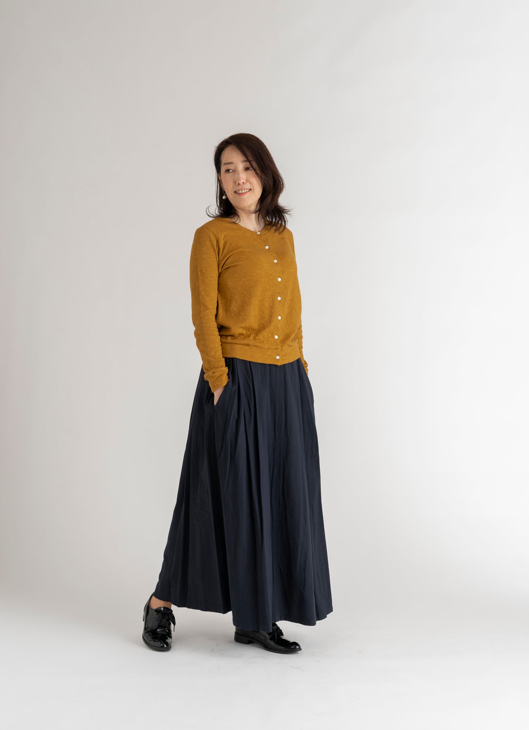 【在庫限り】クルーネックカーディガン