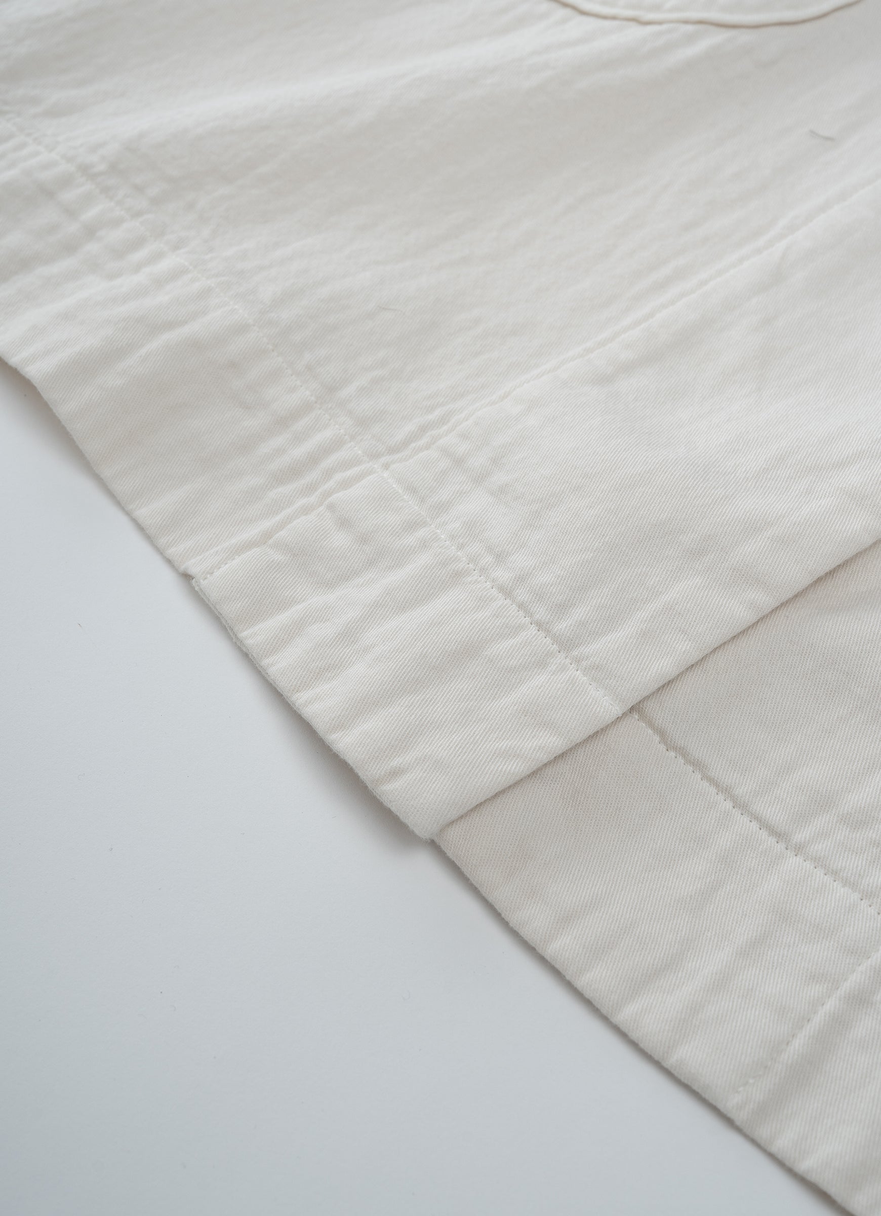 ガーゼロングコート