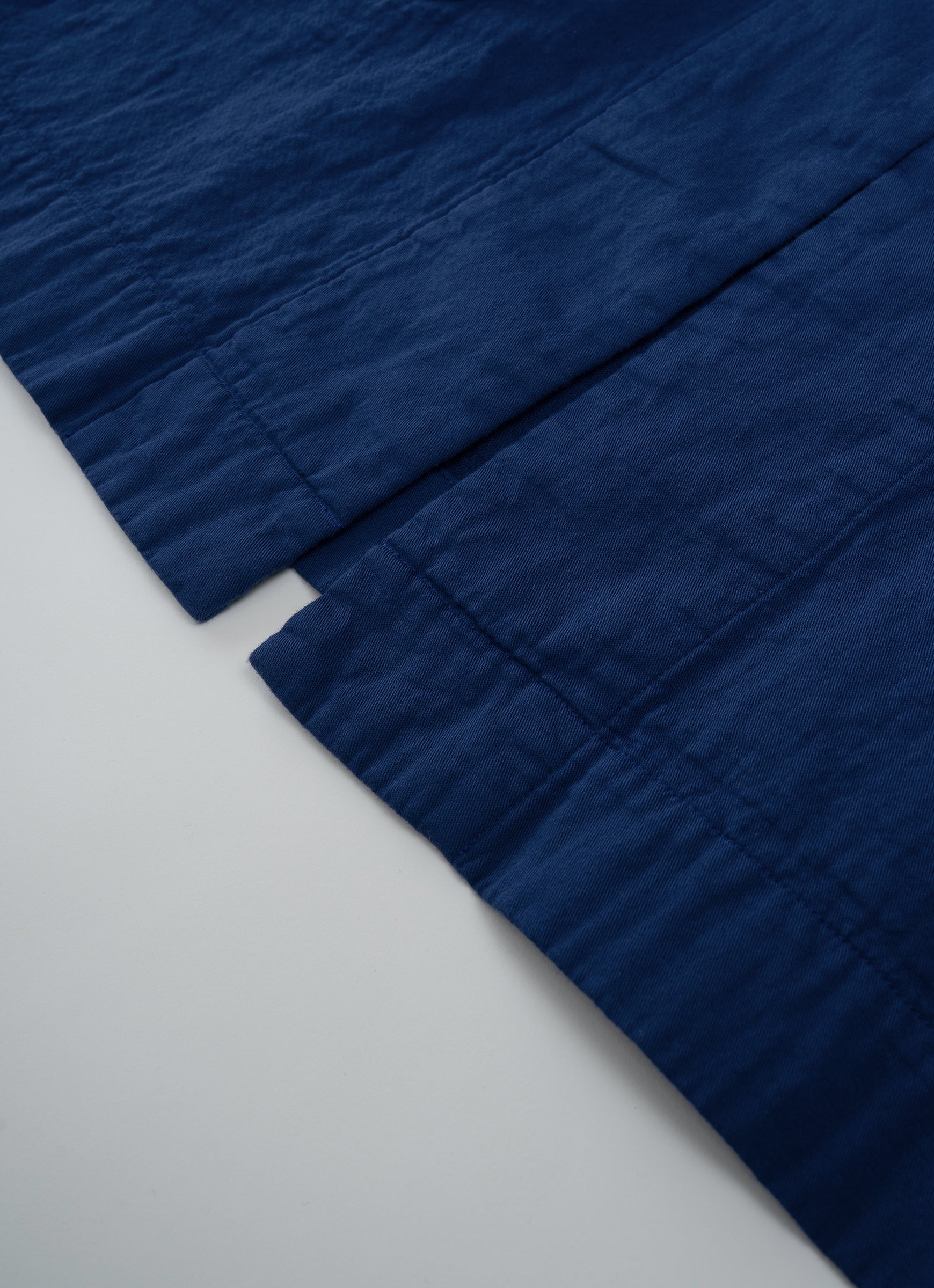 ガーゼロングコート