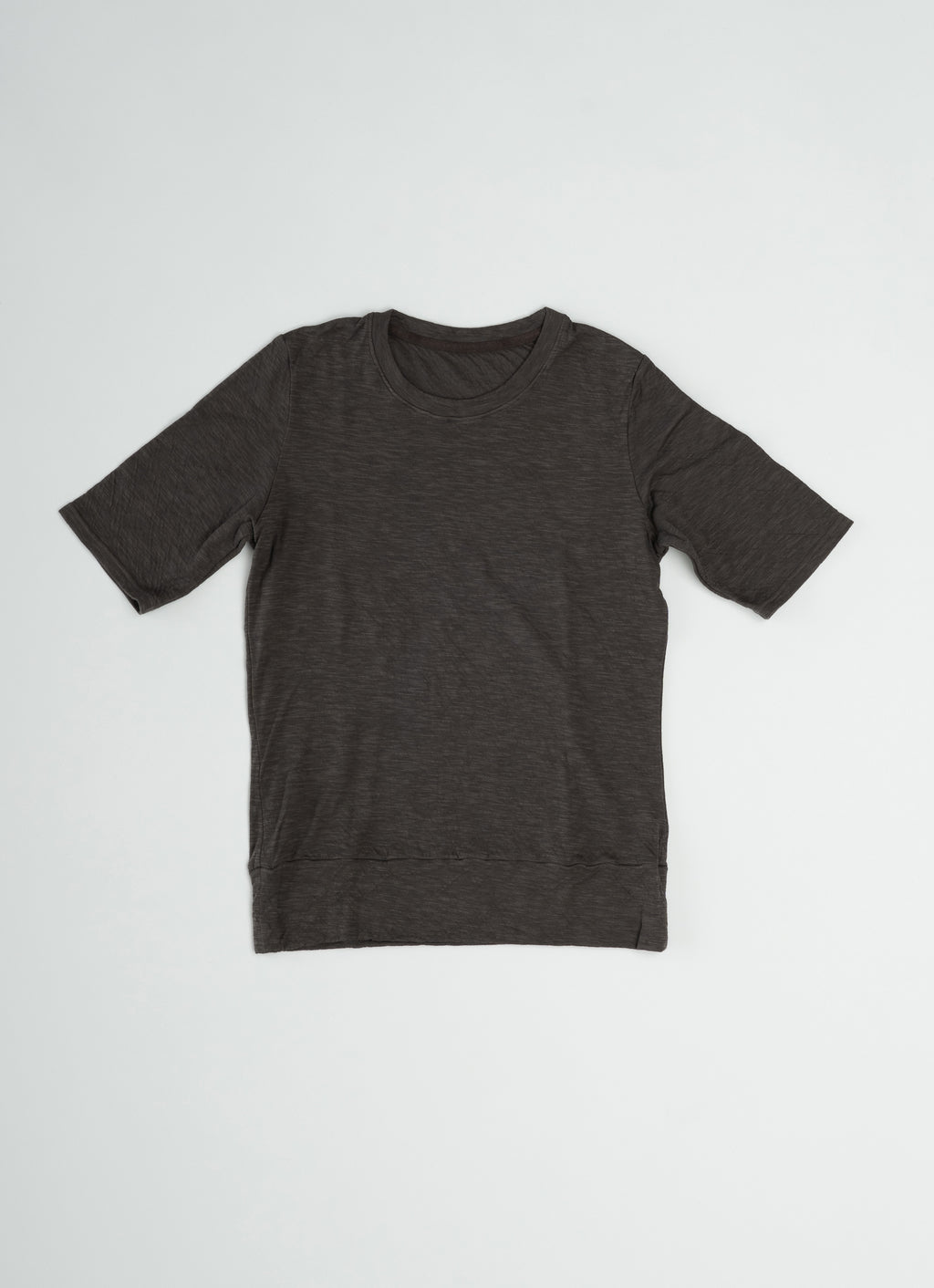 5分袖Tシャツ