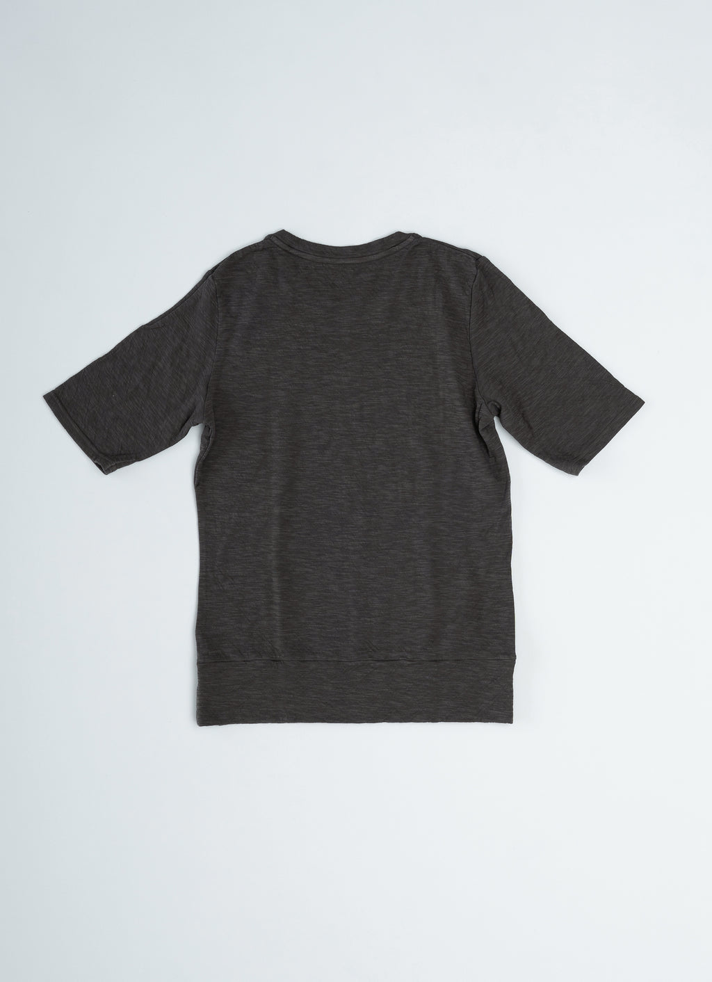 5分袖Tシャツ