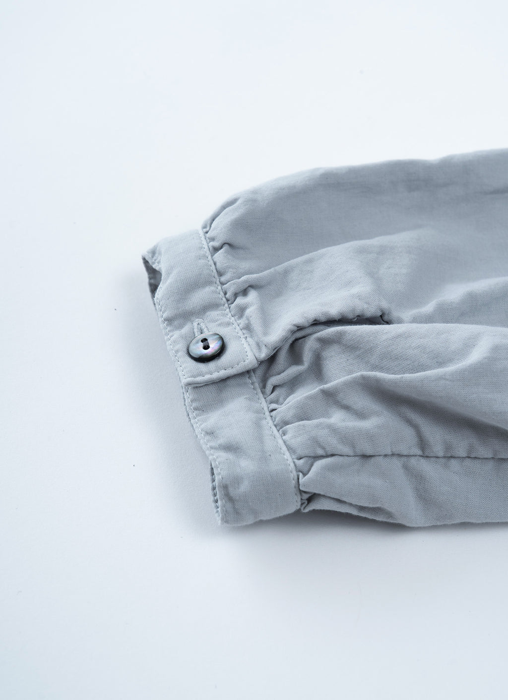 スーピマガーゼクルーネックブラウス