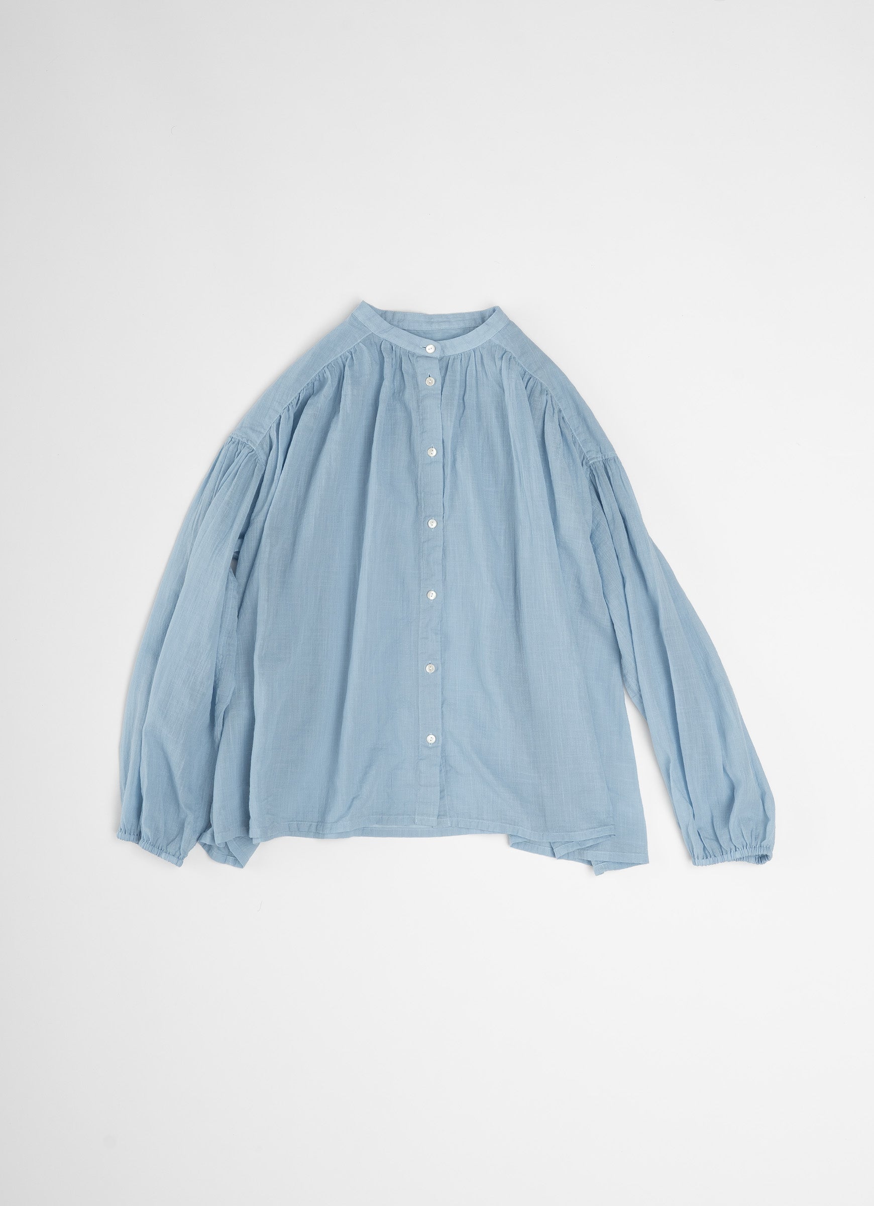 コットンリネンギャザーブラウス