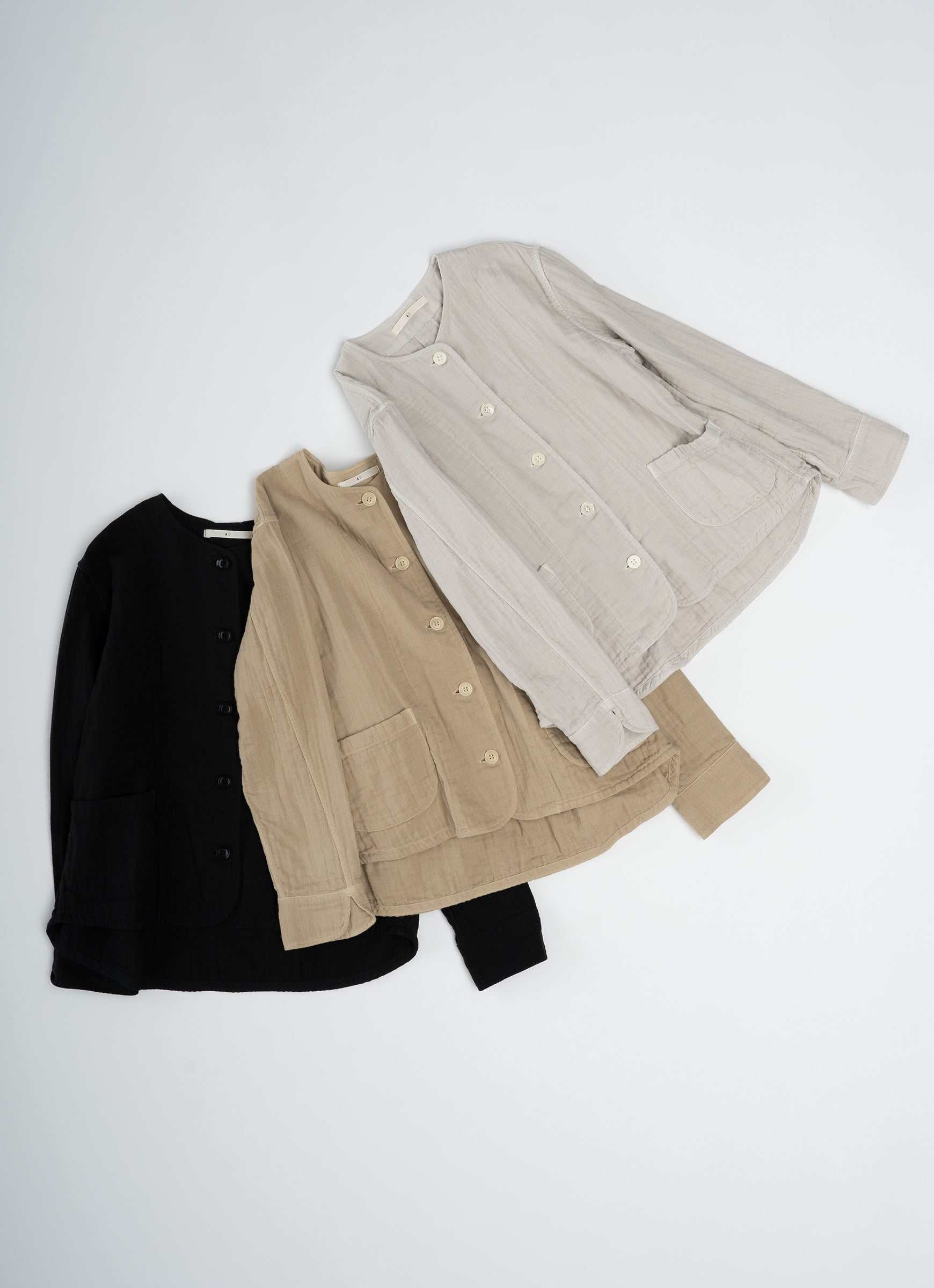 ガーゼノーカラージャケット