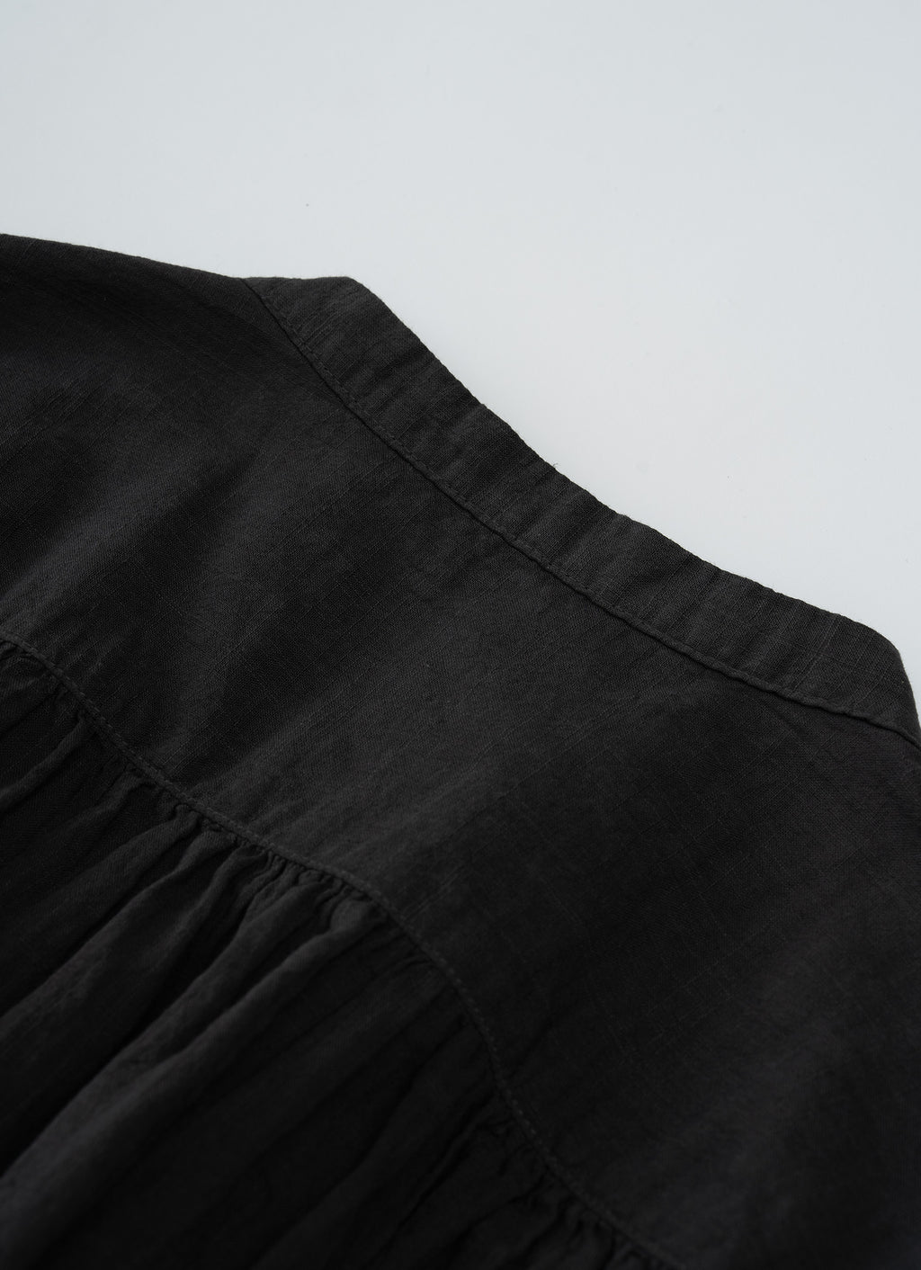 コットンリネンギャザーブラウス