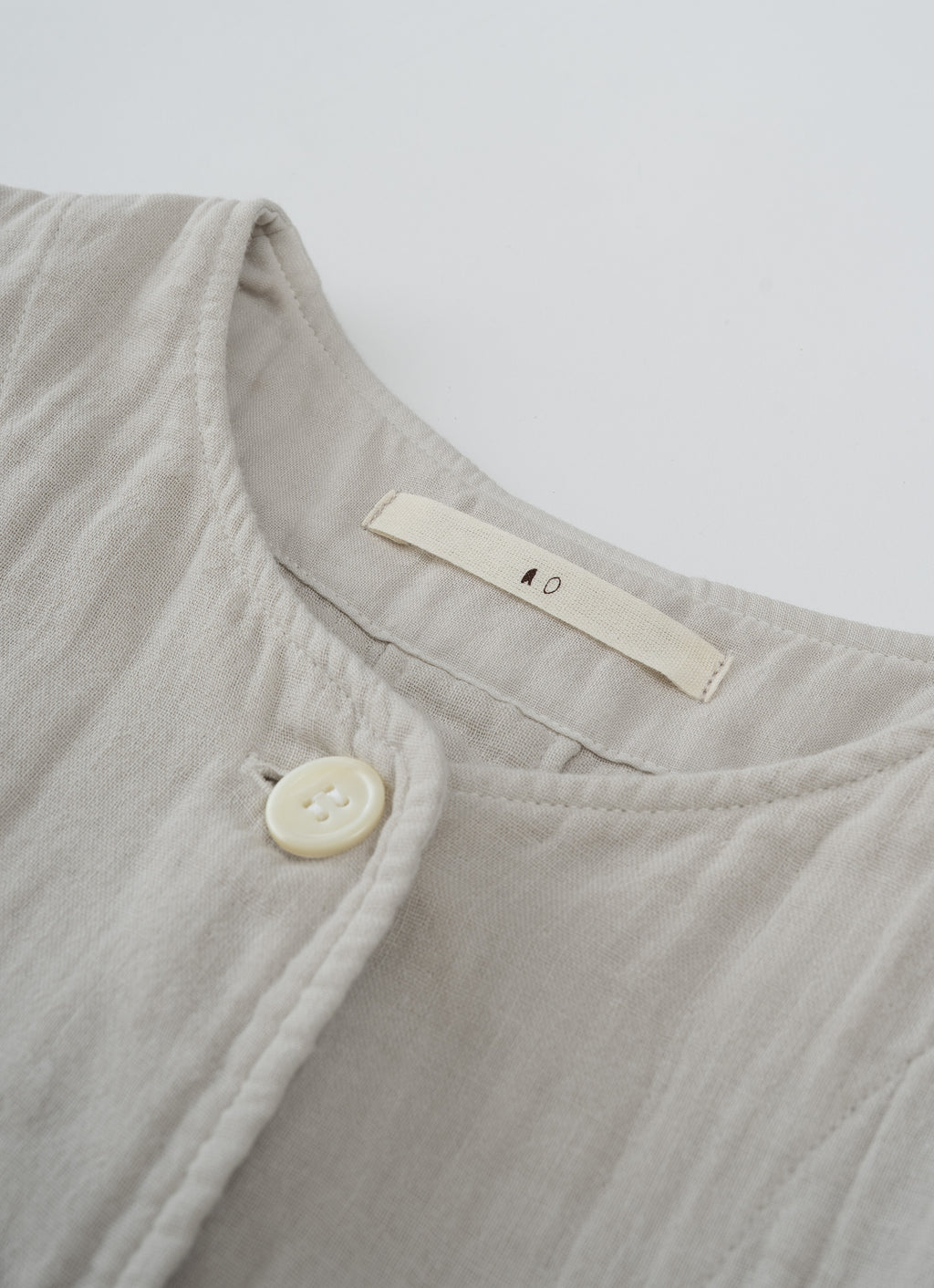 ガーゼノーカラージャケット