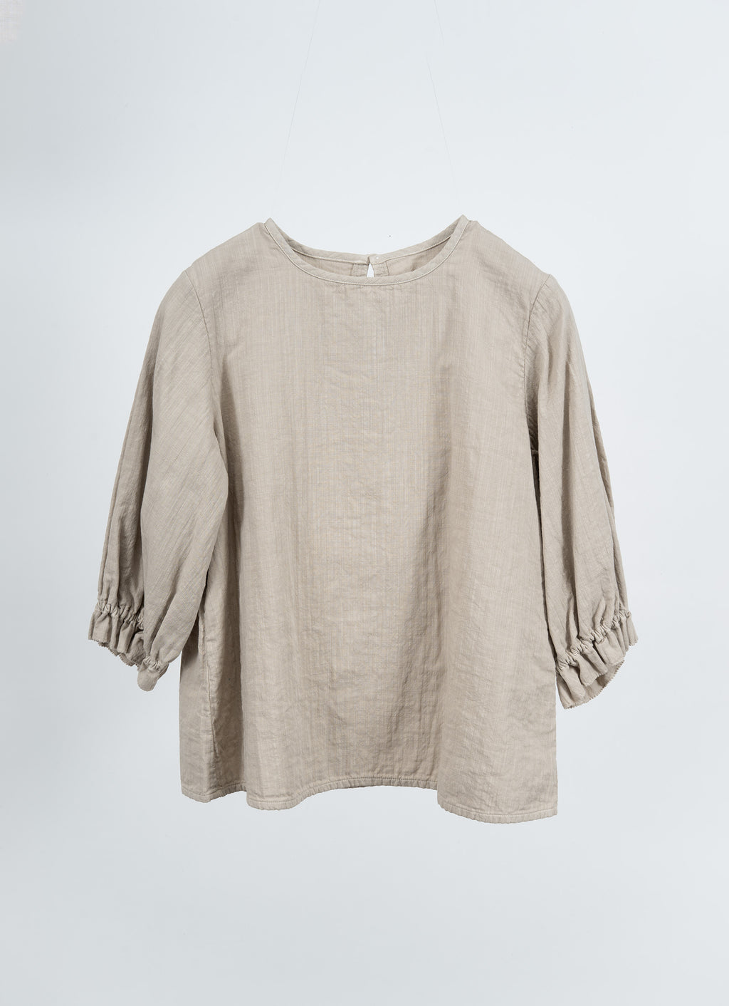 バルーンスリーブプルオーバー