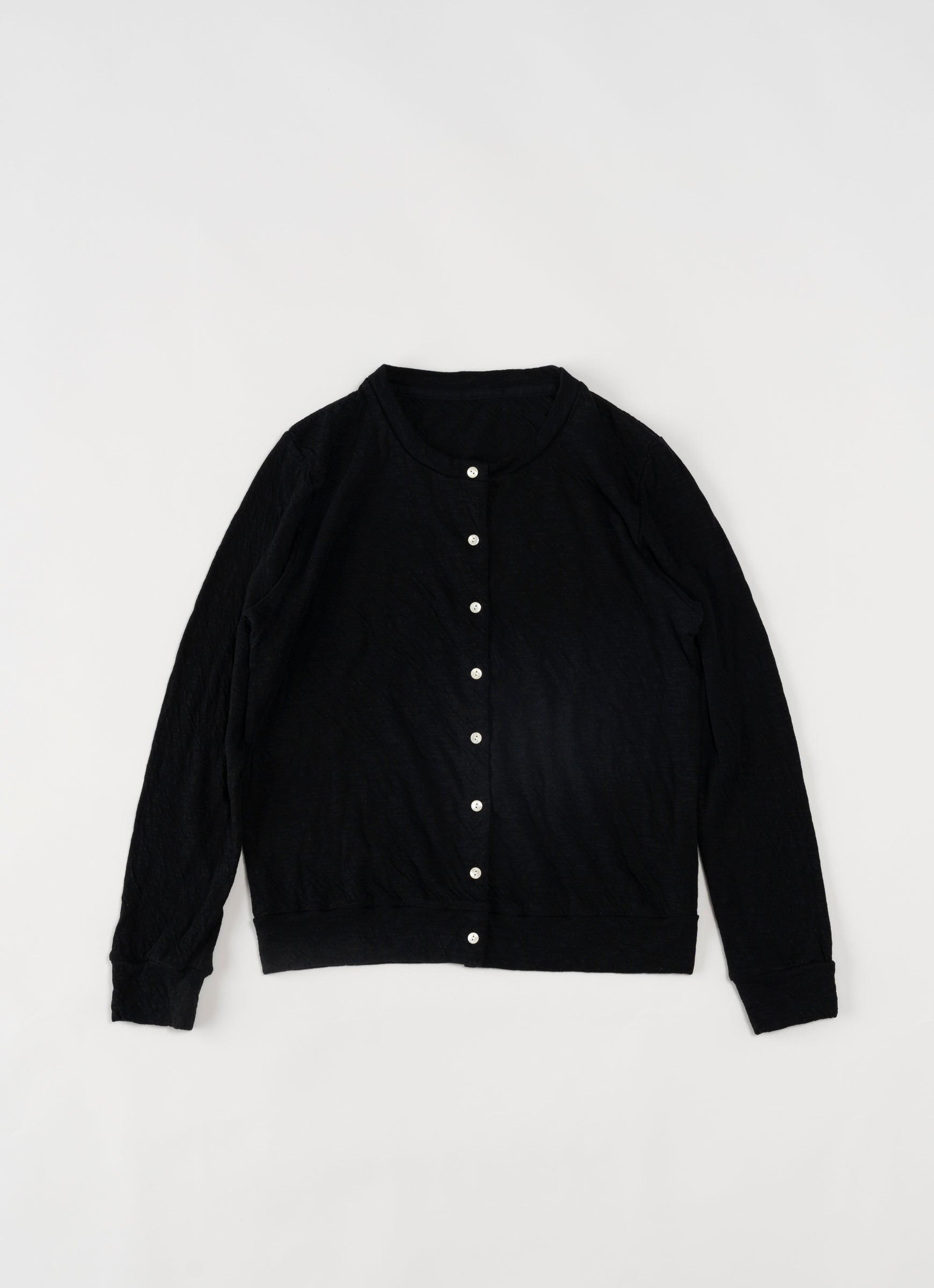 クルーネックカーディガン