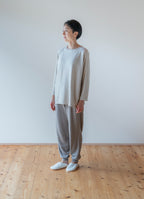 シルク混なめらかリラックスパンツ