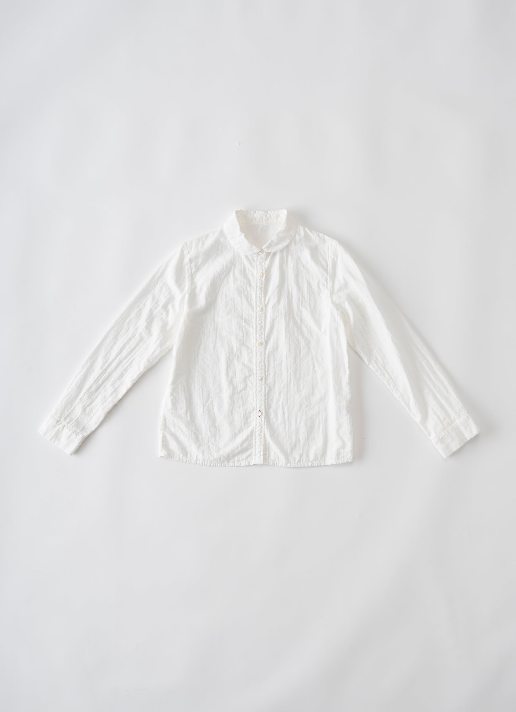 ラウンドカラーブラウス