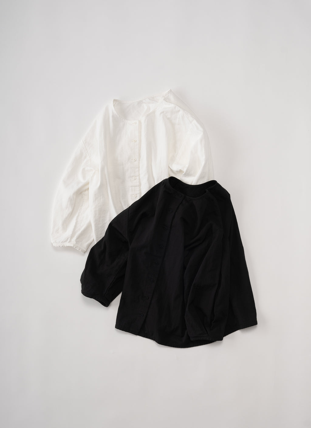 ランタンスリーブブラウス