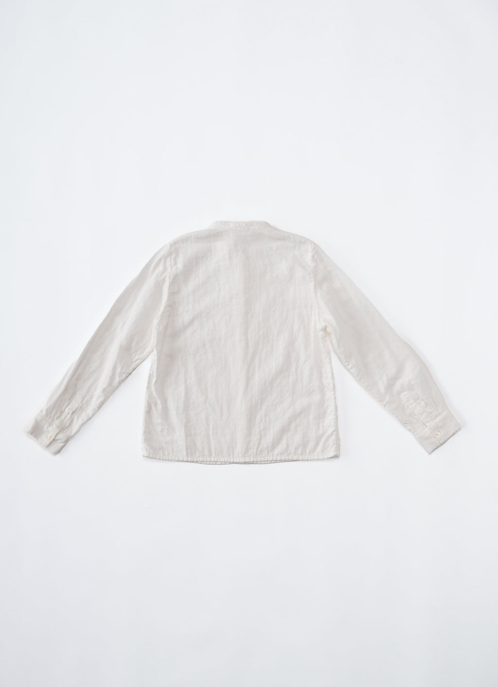 バンドカラーブラウス