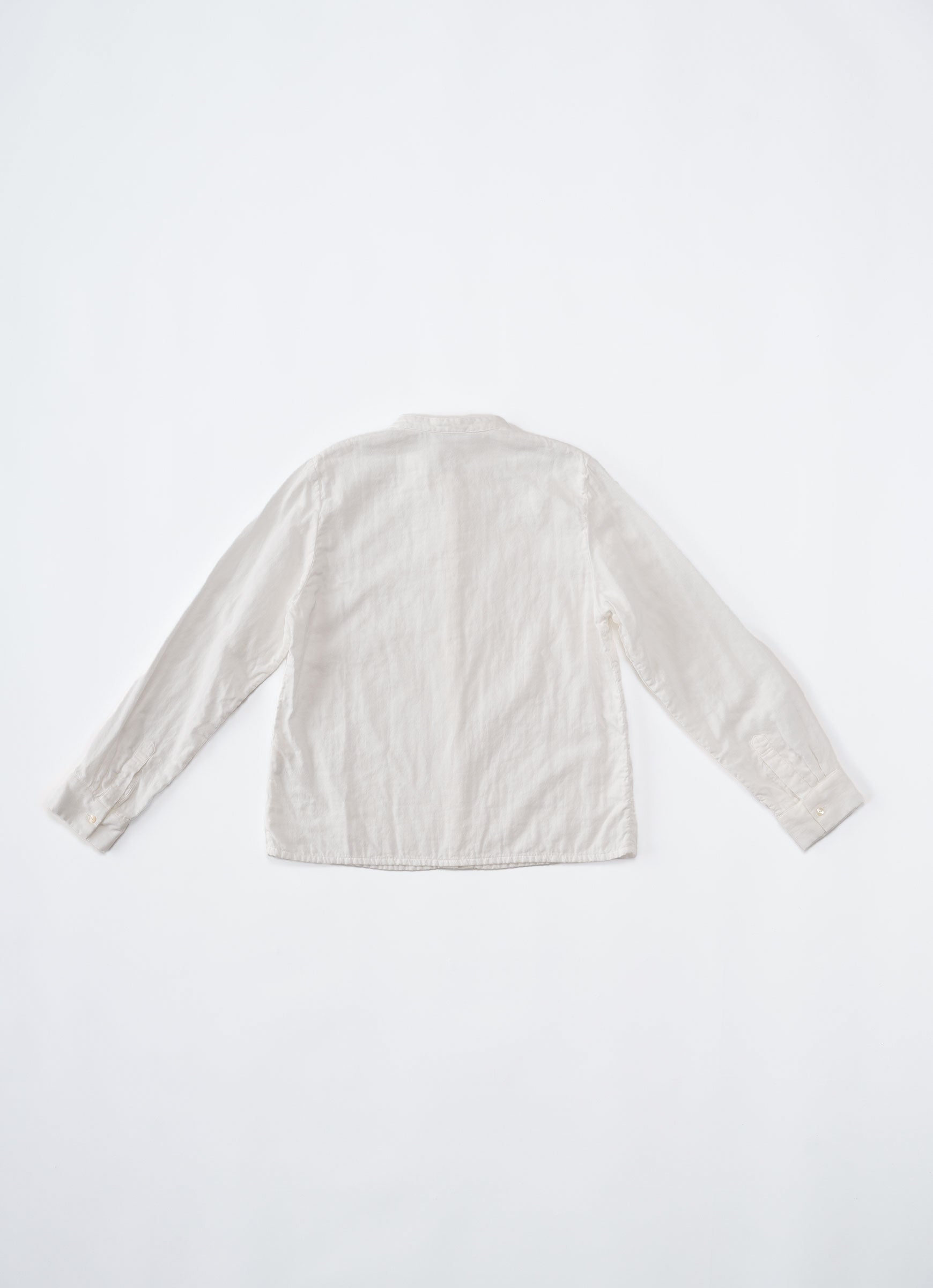 バンドカラーブラウス