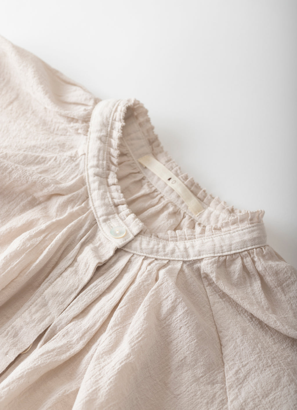 ガーゼフリルブラウス