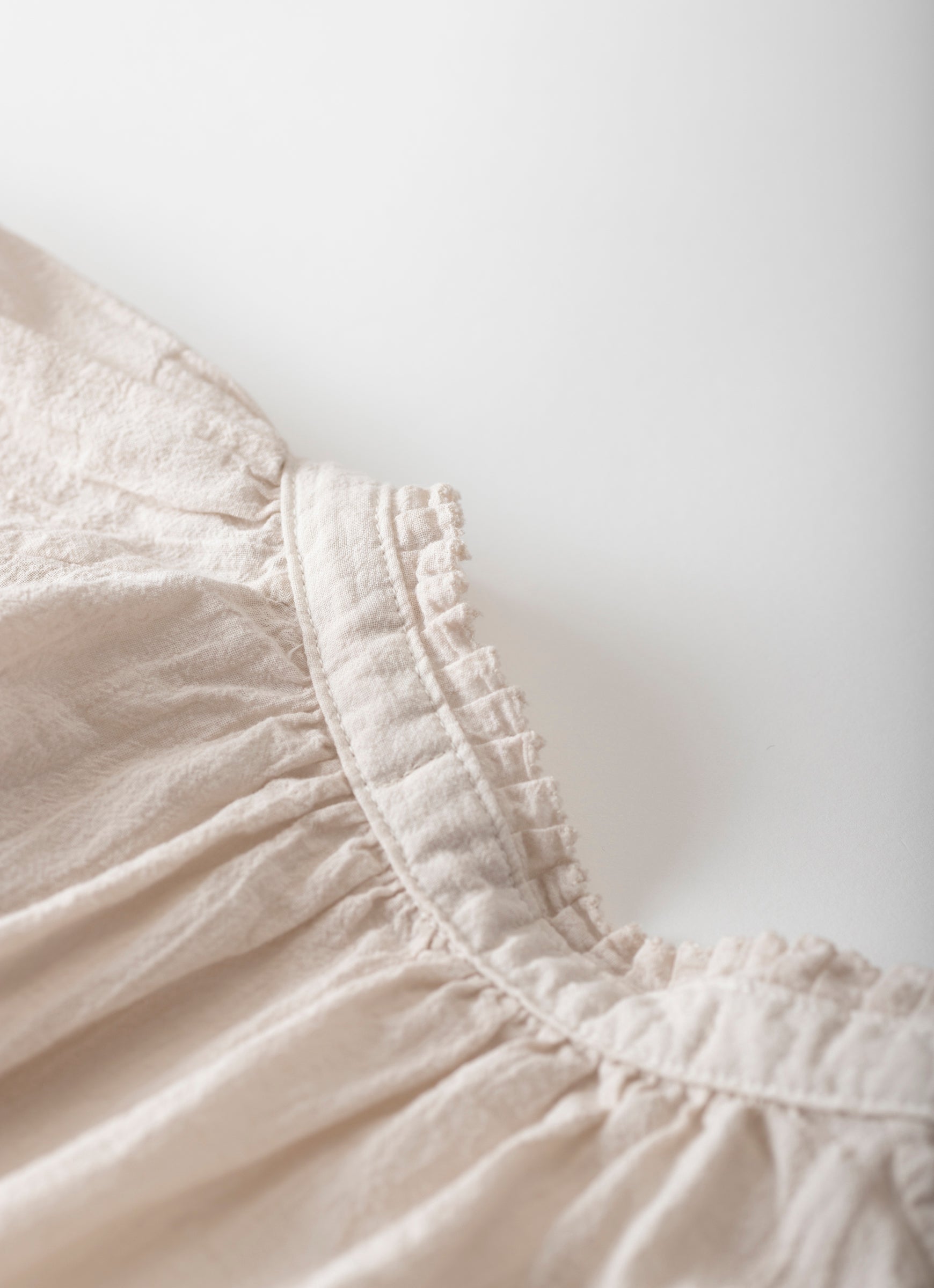 ガーゼフリルブラウス