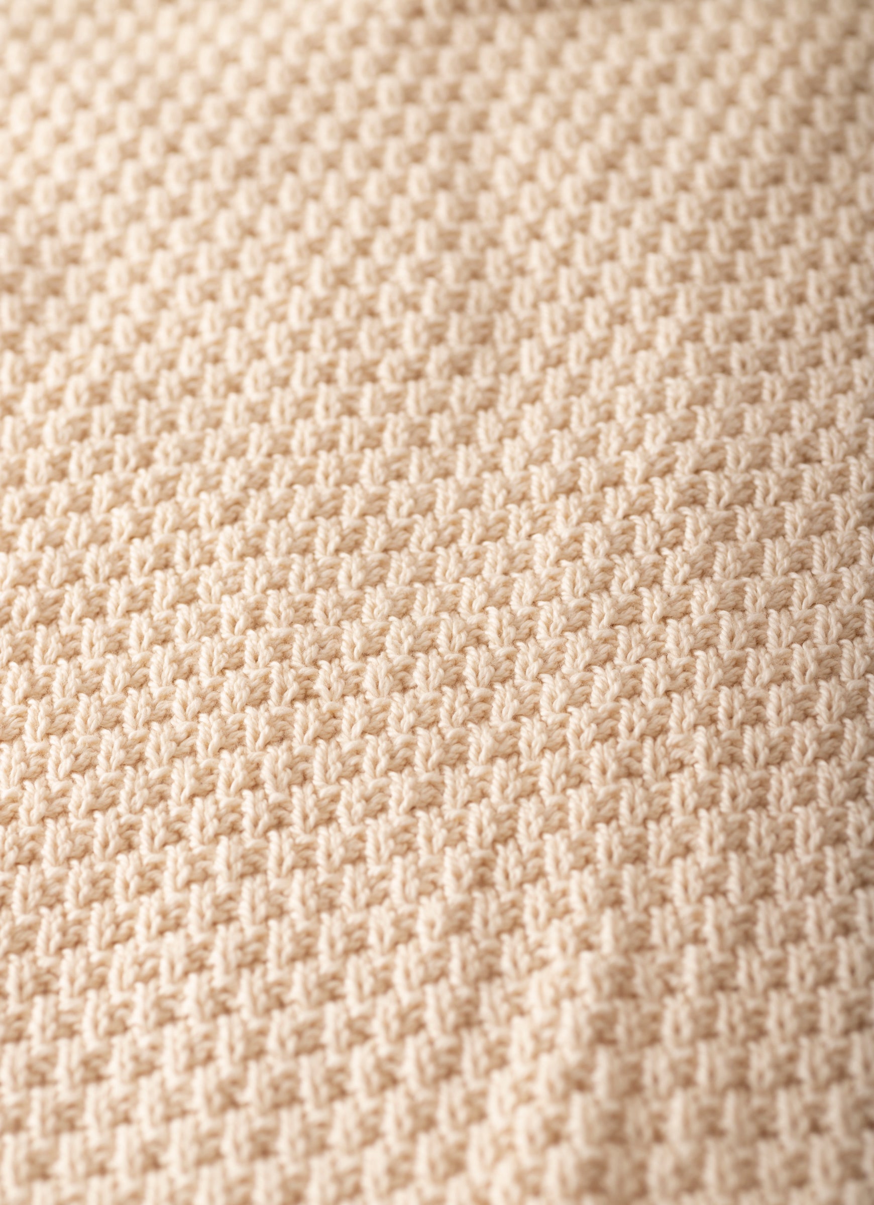 ガーゼなニットカーデ