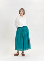 タックブラウス