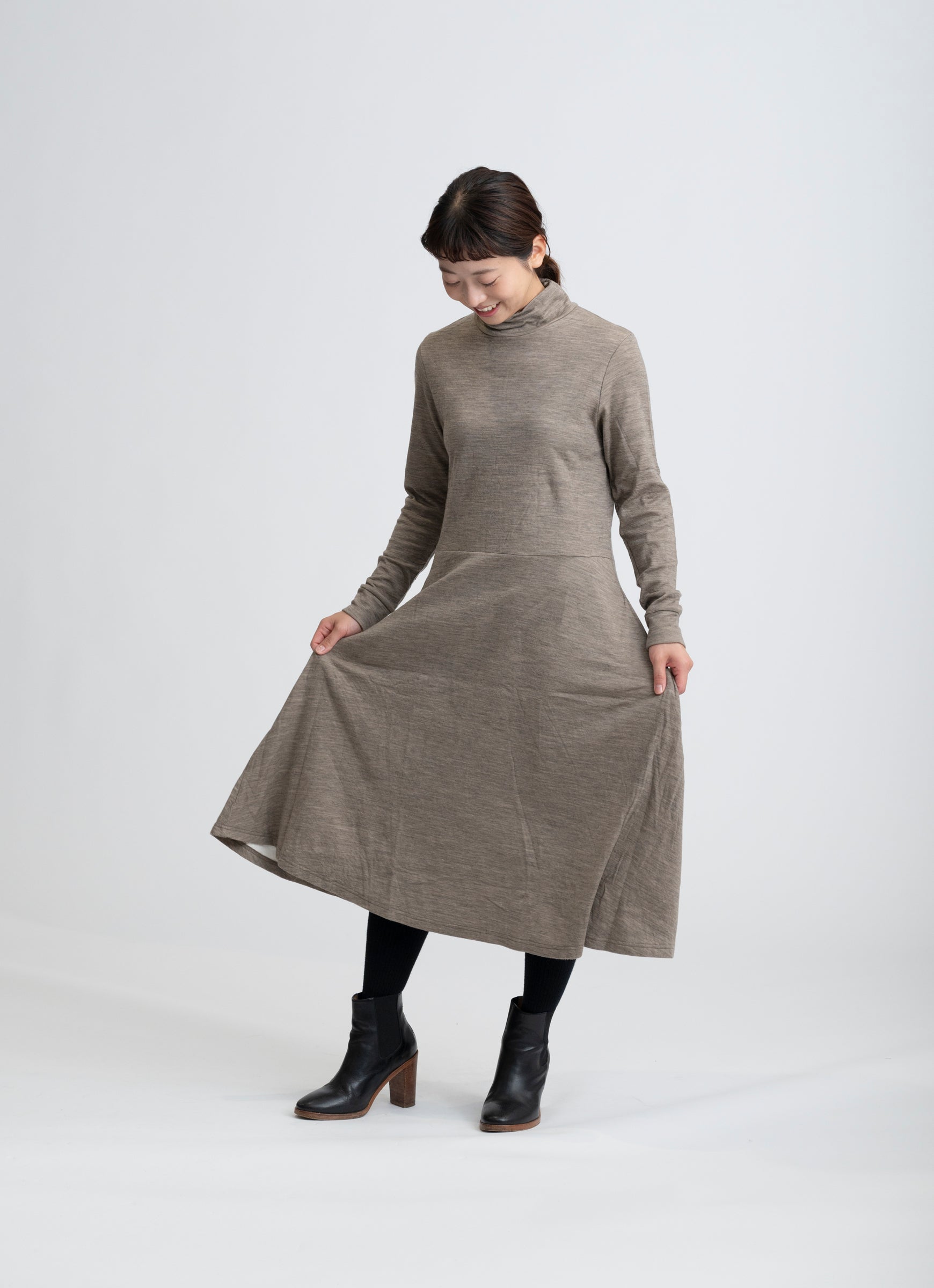 【在庫限り】ウール×コットンハイネックワンピース（00354）