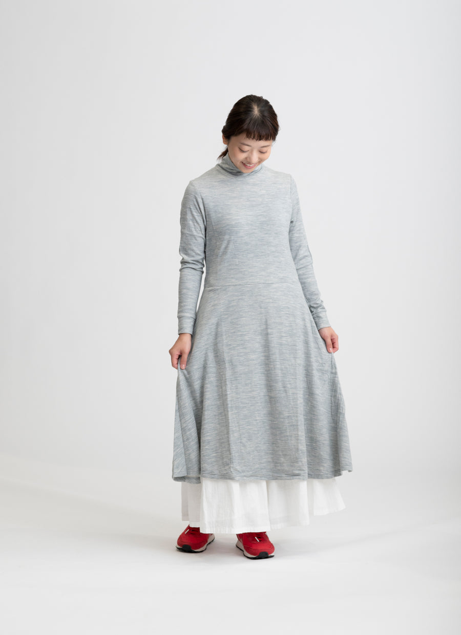 【在庫限り】ウール×コットンハイネックワンピース（旧品番）