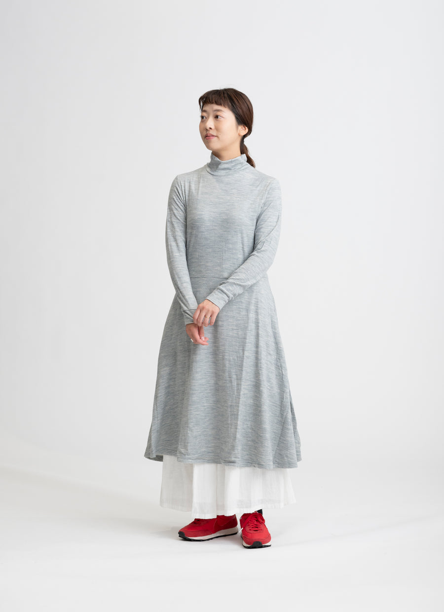 【在庫限り】ウール×コットンハイネックワンピース（旧品番）