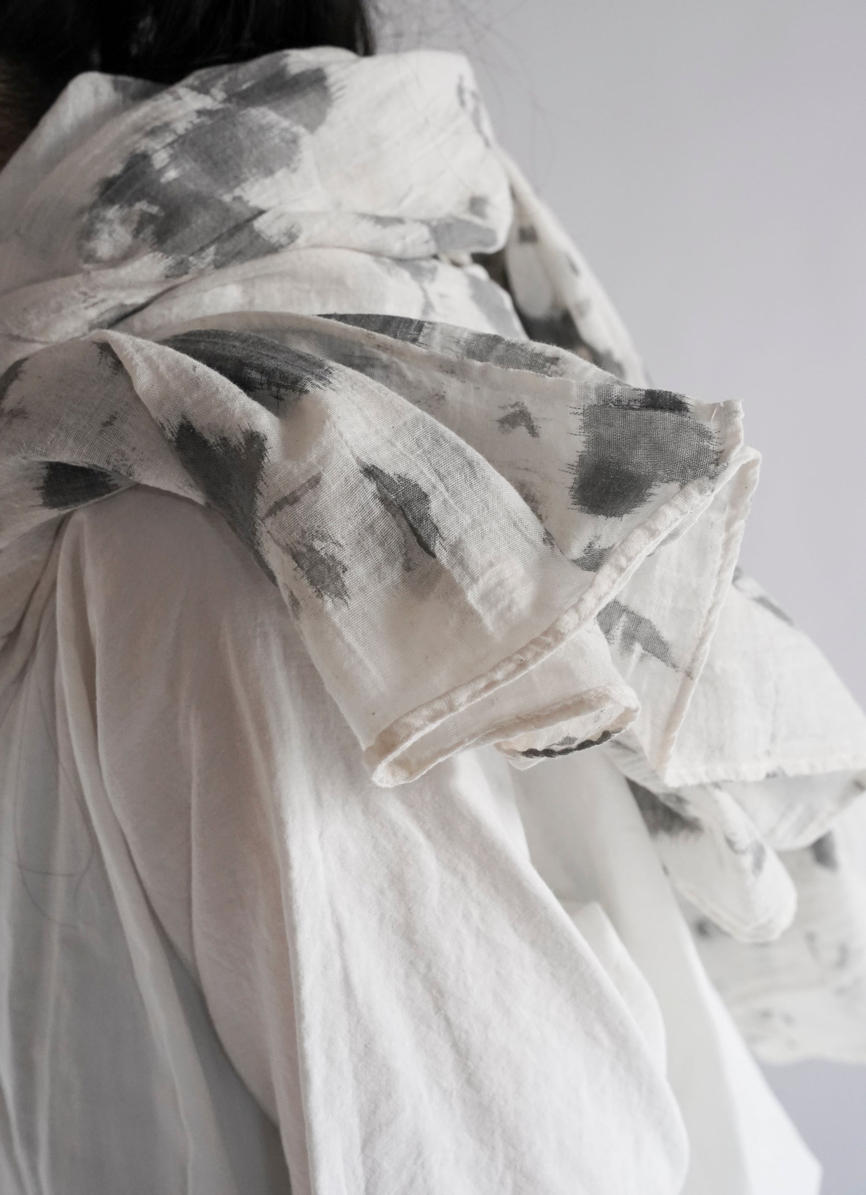 new big stole (墨dots)