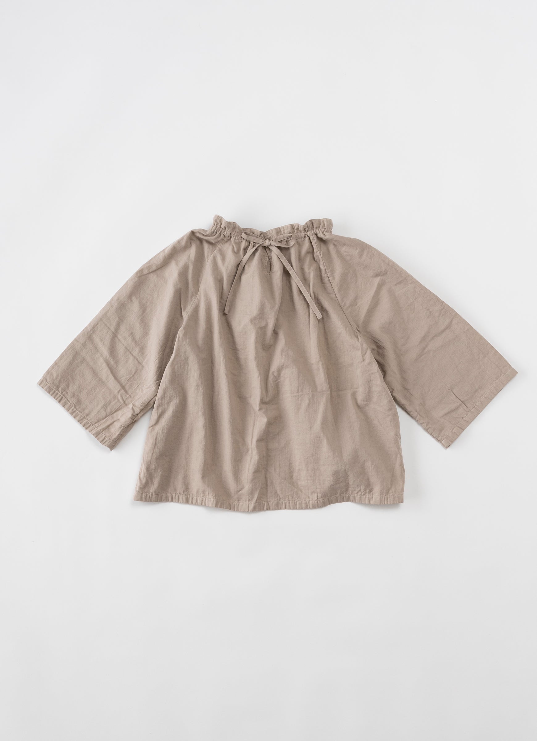 ドローストリングブラウス