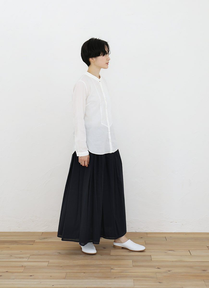 【在庫限り】タックブラウス