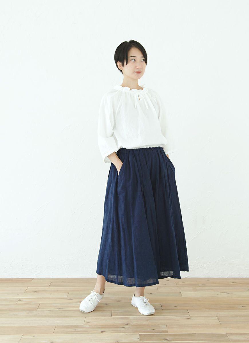 ドローストリングブラウス