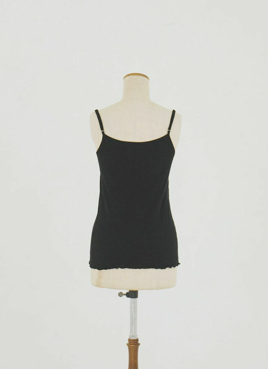 なめらかカップ付きキャミソール