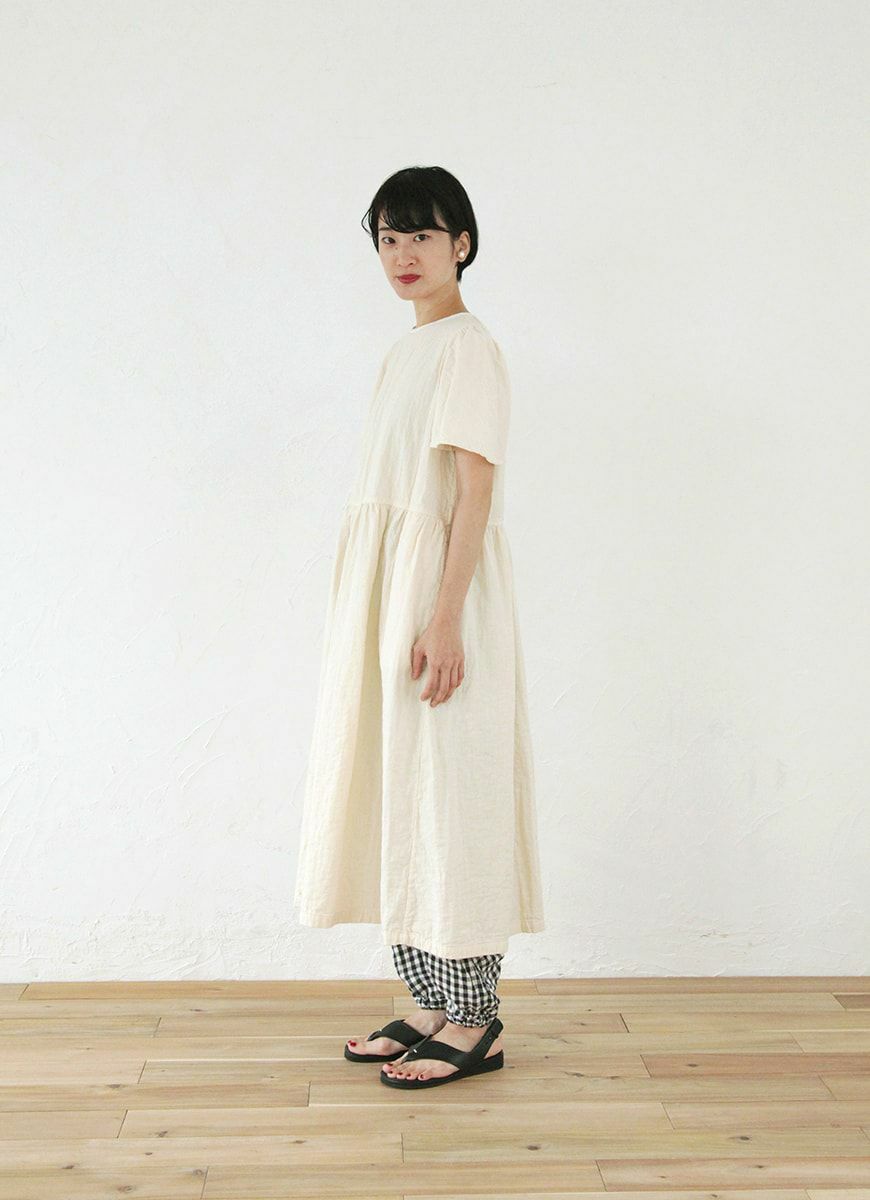 【在庫限り】フレアスリーブドレス